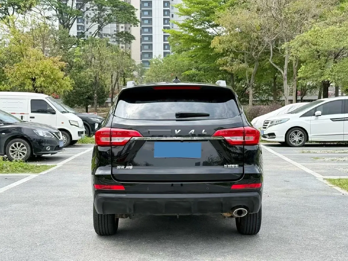 2019 Haval M6 1.5T 150HP L4 7DCT,autocango,china used car exporter,china ev exporter,chinese used car exporter,chinese used ev exporter