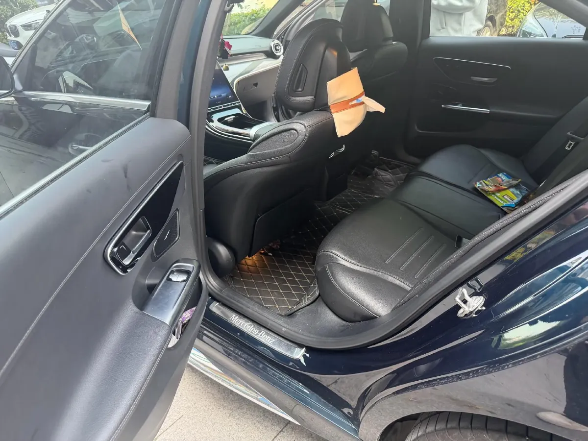 2022 Mercedes-Benz C Class 1.5T 204HP L4 9AT,autocango,china used car exporter,china ev exporter,chinese used car exporter,chinese used ev exporter