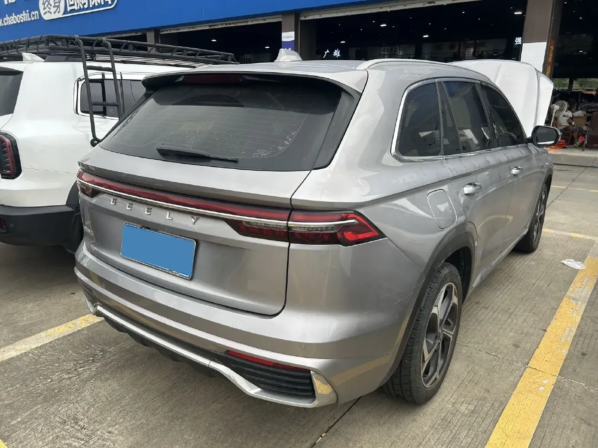 2021 Geely Monjaro 2.0T 218HP L4 7DCT,autocango,china used car exporter,china ev exporter,chinese used car exporter,chinese used ev exporter
