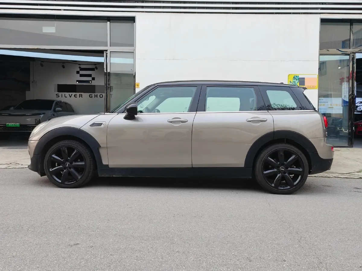 2016 MINI CLUBMAN 1.5T 136HP L3 6AT,autocango,china used car exporter,china ev exporter,chinese used car exporter,chinese used ev exporter