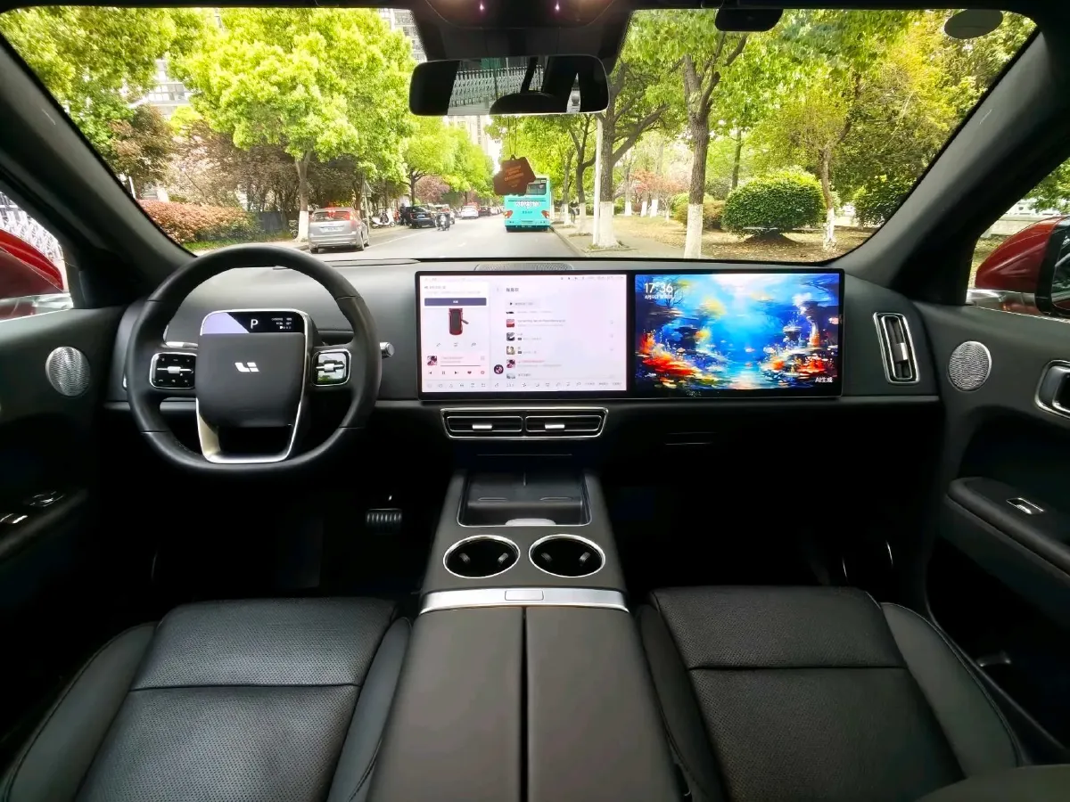 2023 Li L7 Range Extended 154HP REEV 40.9KWH,autocango,china used car exporter,china ev exporter,chinese used car exporter,chinese used ev exporter