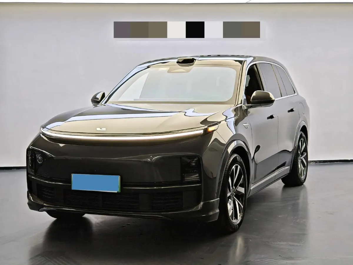 2023 Li L8 Range Extended 154HP REEV 40.9KWH,autocango,china used car exporter,china ev exporter,chinese used car exporter,chinese used ev exporter