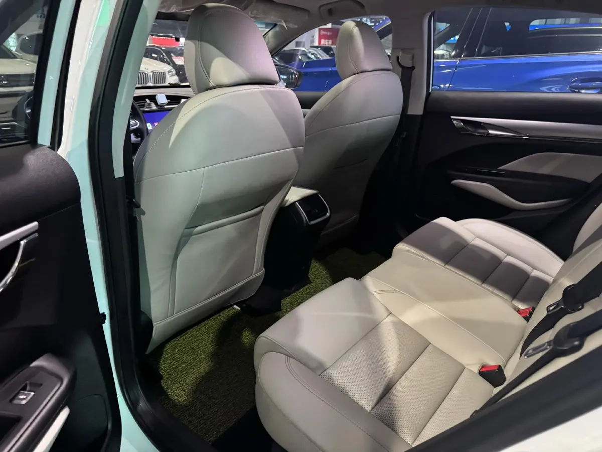 2019 Geely Binray 1.0T 136HP L3 6DCT,autocango,china used car exporter,china ev exporter,chinese used car exporter,chinese used ev exporter