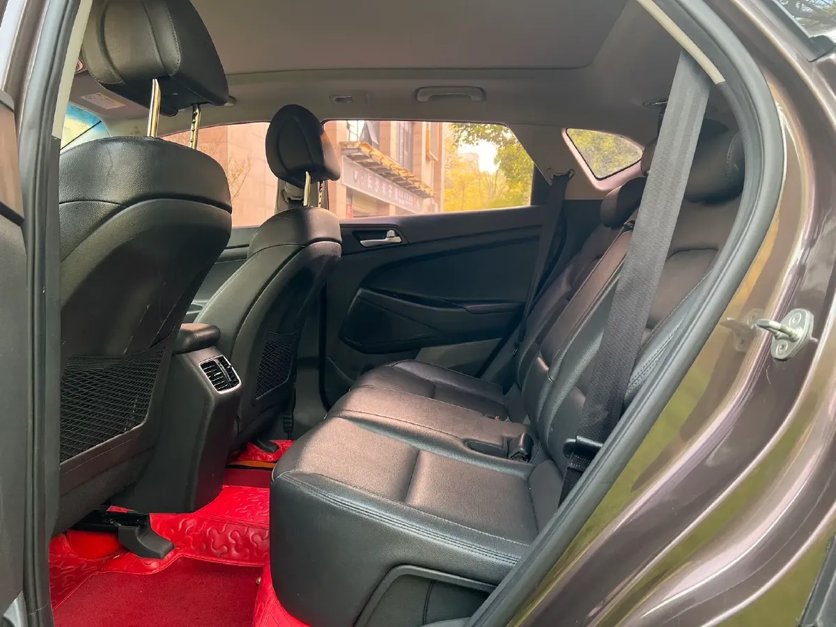 2018 Hyundai Tucson 1.6T 177HP L4 7DCT,autocango,china used car exporter,china ev exporter,chinese used car exporter,chinese used ev exporter