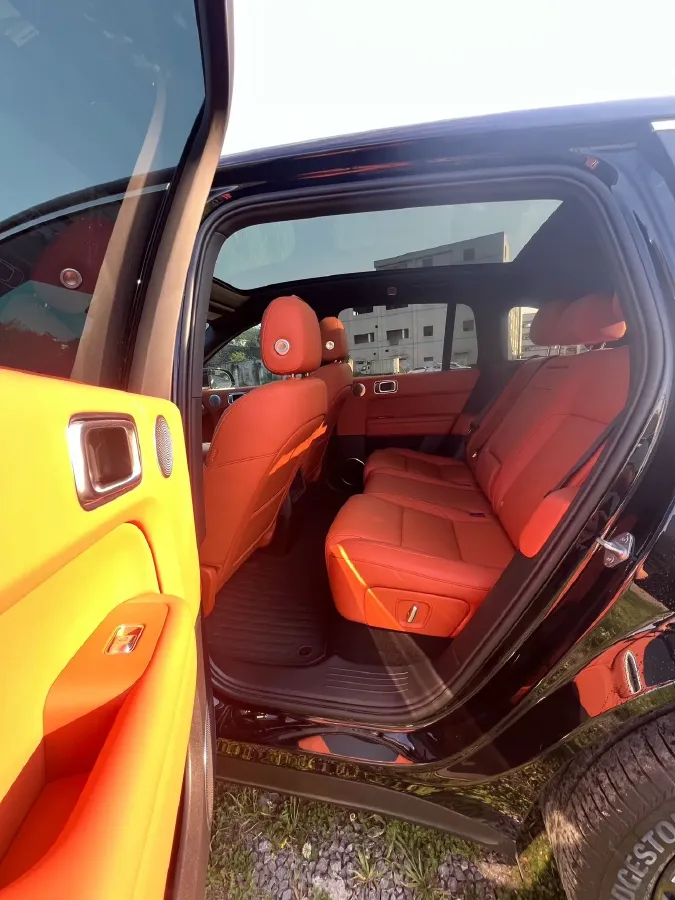 2024 Li L6 Range Extended 154HP L4 REEV 36.8KWH,autocango,china used car exporter,china ev exporter,chinese used car exporter,chinese used ev exporter