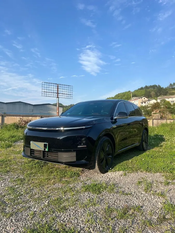 2024 Li L6 Range Extended 154HP L4 REEV 36.8KWH,autocango,china used car exporter,china ev exporter,chinese used car exporter,chinese used ev exporter
