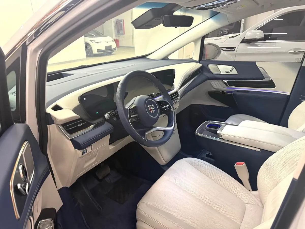 2025 Buick Century 2.0T 237HP L4 9AT,autocango,china used car exporter,china ev exporter,chinese used car exporter,chinese used ev exporter