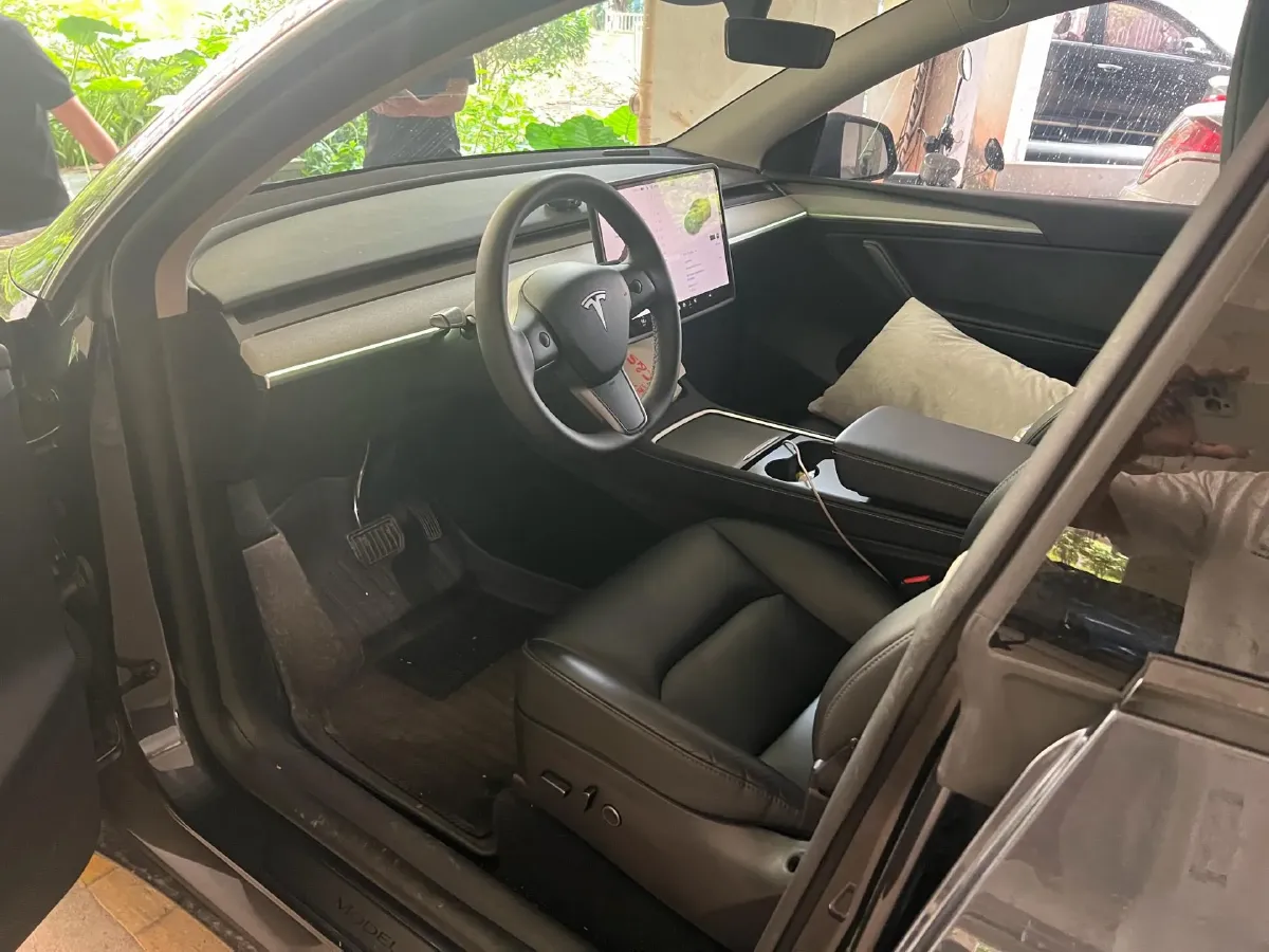 2024 Iveco OuSheng BEV 77.28KWH,autocango,china used car exporter,china ev exporter,chinese used car exporter,chinese used ev exporter