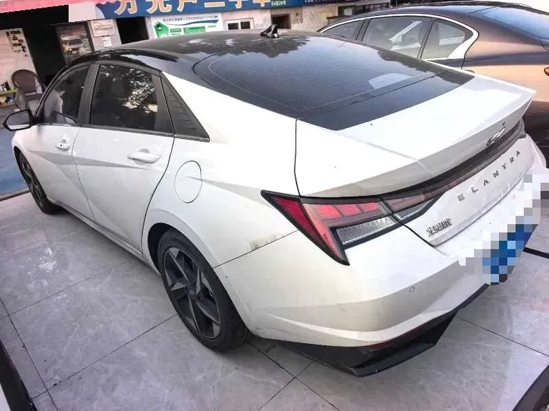 2021 Hyundai Elantra 1.5L 115HP L4 CVT,autocango,china used car exporter,china ev exporter,chinese used car exporter,chinese used ev exporter