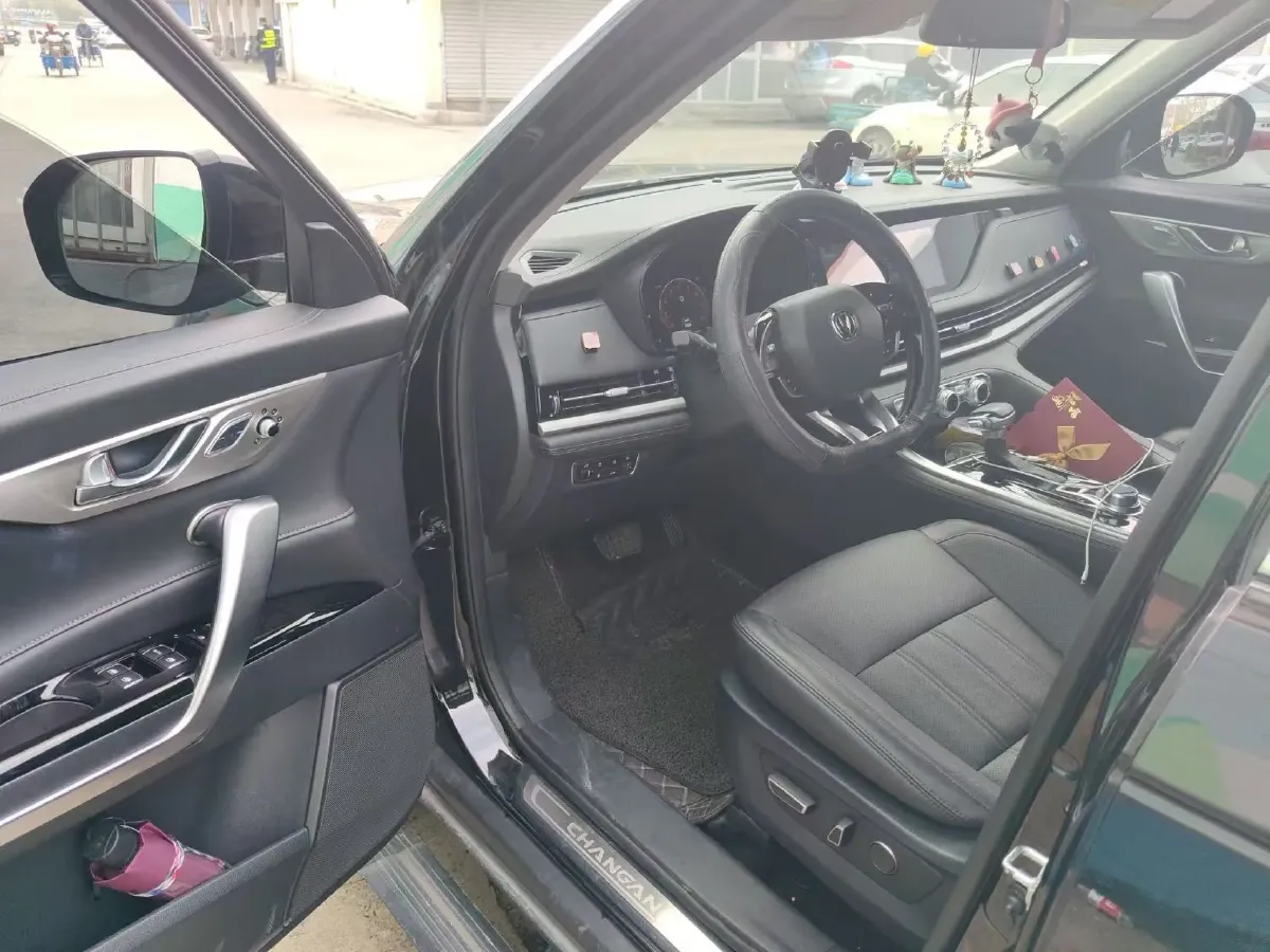 2019 ChangAn CS95 2.0T 233HP L4 6AT,autocango,china used car exporter,china ev exporter,chinese used car exporter,chinese used ev exporter