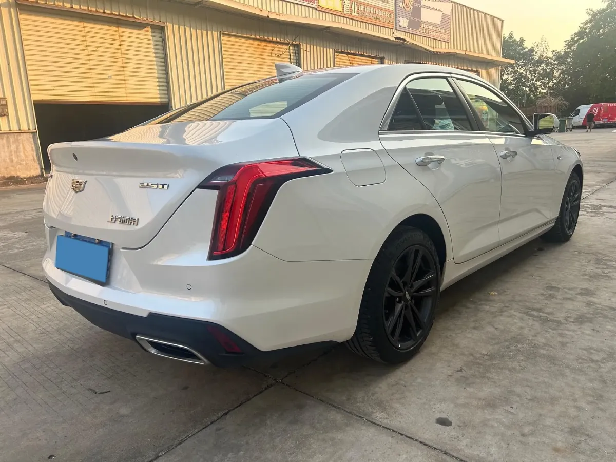2023 Cadillac CT4 1.5T 211HP L4 8AT,autocango,china used car exporter,china ev exporter,chinese used car exporter,chinese used ev exporter