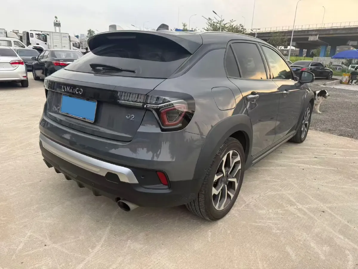 2018 Toyota C-HR 2.0L 171HP L4 CVT,autocango,china used car exporter,china ev exporter,chinese used car exporter,chinese used ev exporter