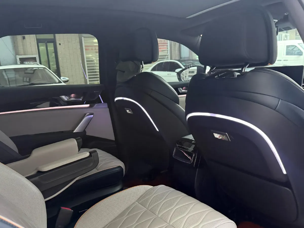 2022 Roewe iMAX8 BEV 90KWH,autocango,china used car exporter,china ev exporter,chinese used car exporter,chinese used ev exporter