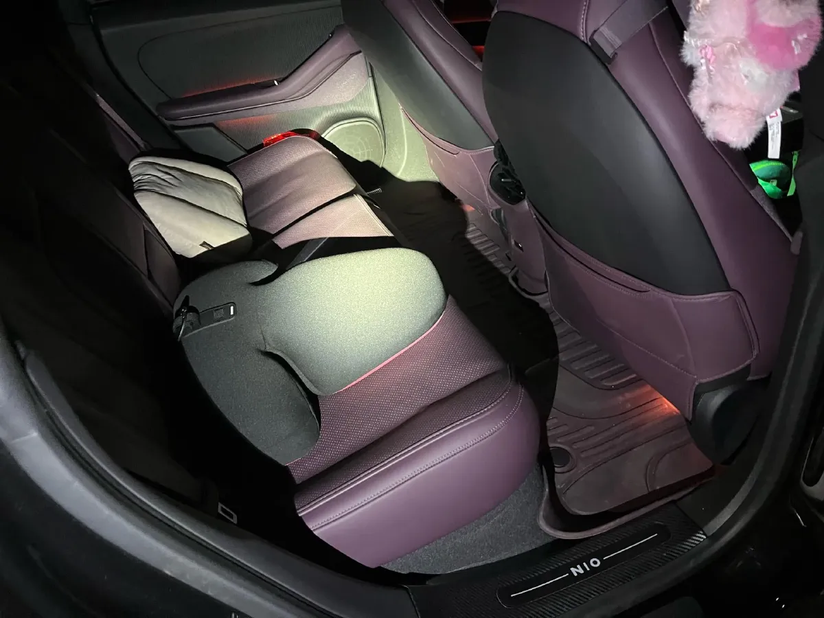 2024 NIO ET5T BEV 75KWH,autocango,china used car exporter,china ev exporter,chinese used car exporter,chinese used ev exporter