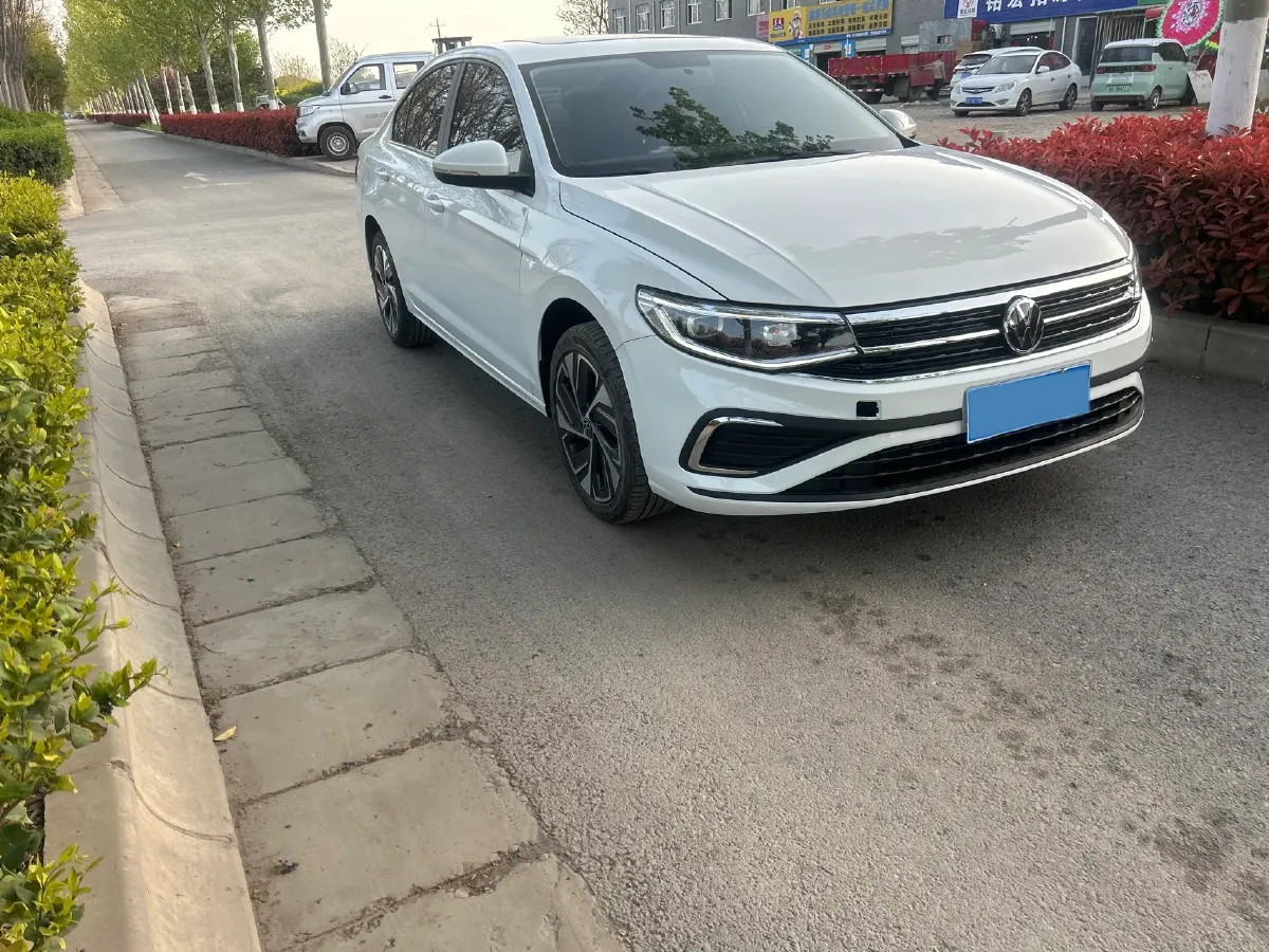 2024 Volkswagen Bora 1.2T 116HP L4 7DCT,autocango,china used car exporter,china ev exporter,chinese used car exporter,chinese used ev exporter