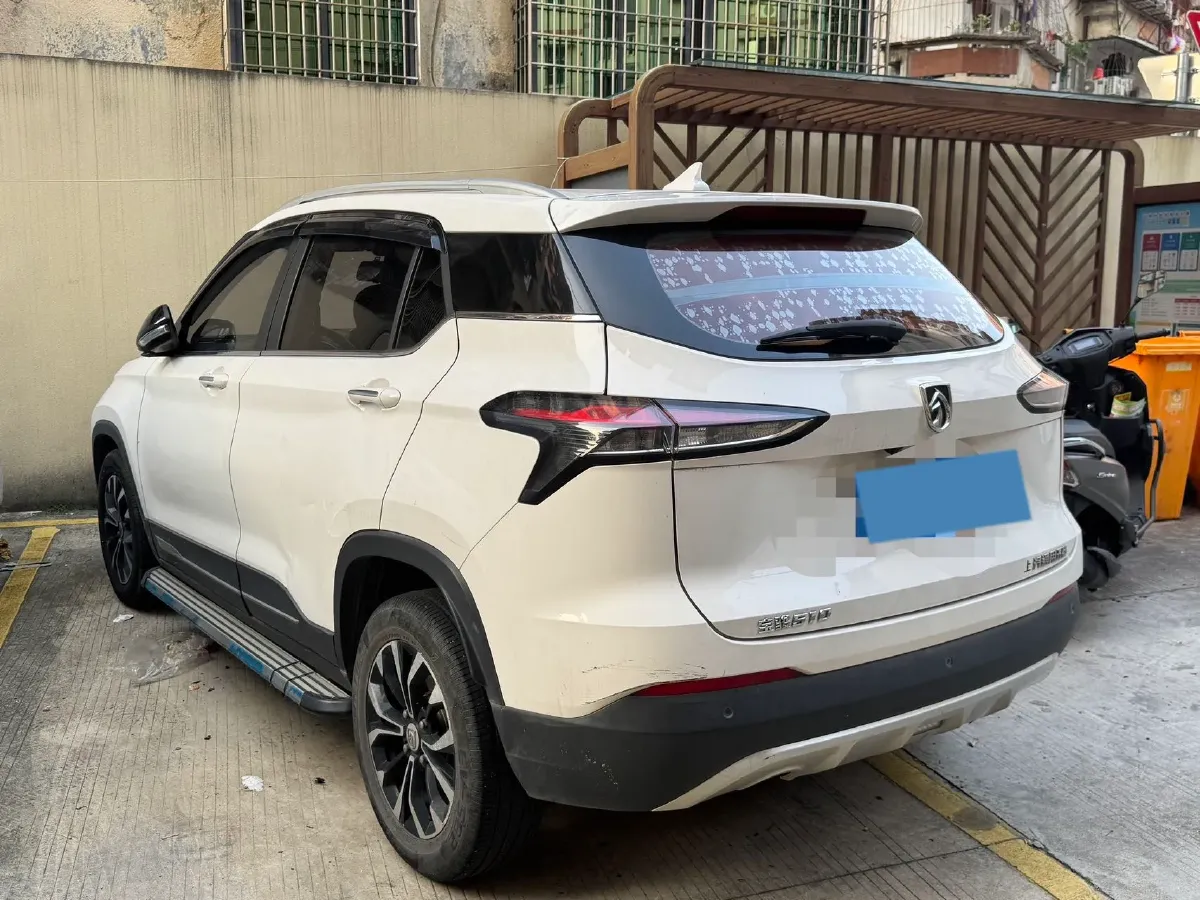 2018 KaiYi E3 1.6L 110HP L4 5MT,autocango,china used car exporter,china ev exporter,chinese used car exporter,chinese used ev exporter