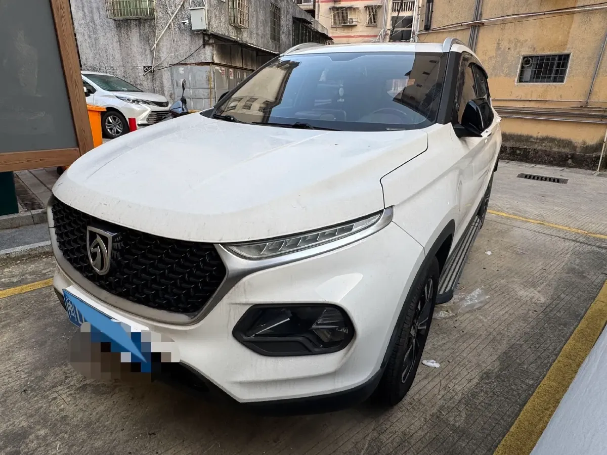 2018 KaiYi E3 1.6L 110HP L4 5MT,autocango,china used car exporter,china ev exporter,chinese used car exporter,chinese used ev exporter