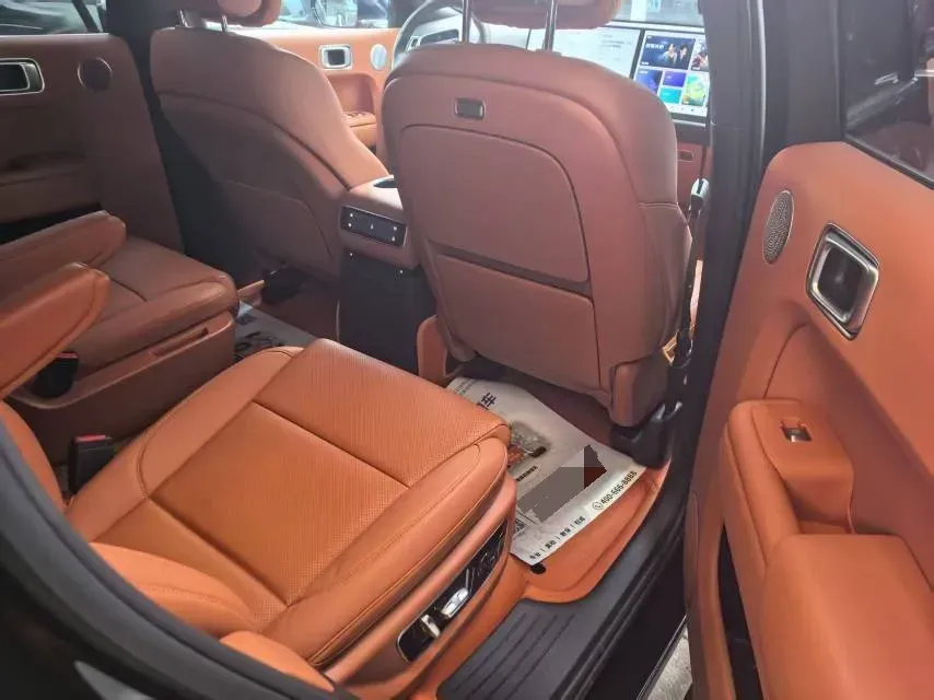 2024 Land Rover Range Rover Evoque 1.5T 200HP L3 8AT PHEV 15.5KWH,autocango,china used car exporter,china ev exporter,chinese used car exporter,chinese used ev exporter