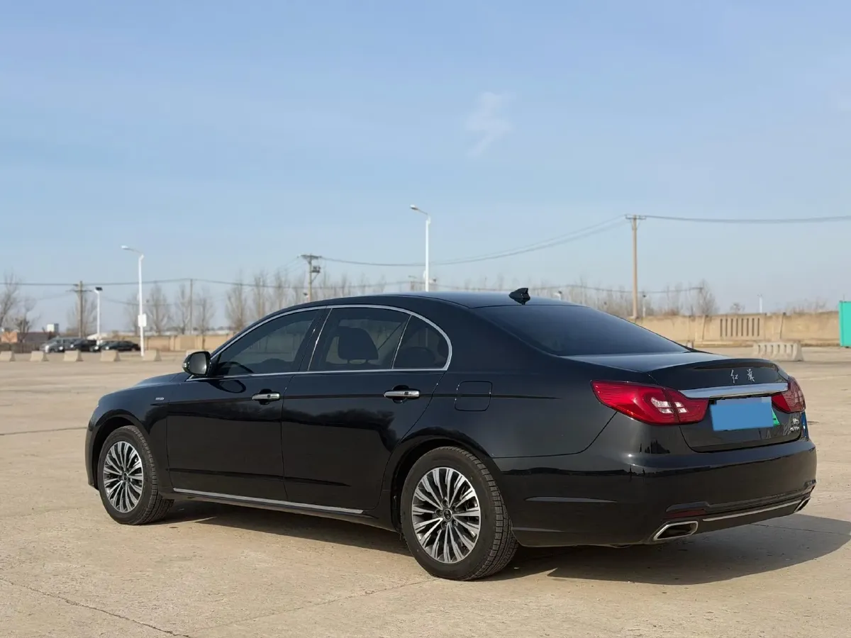 2019 HongQi H7 2.0T 204HP L4 6AT,autocango,china used car exporter,china ev exporter,chinese used car exporter,chinese used ev exporter