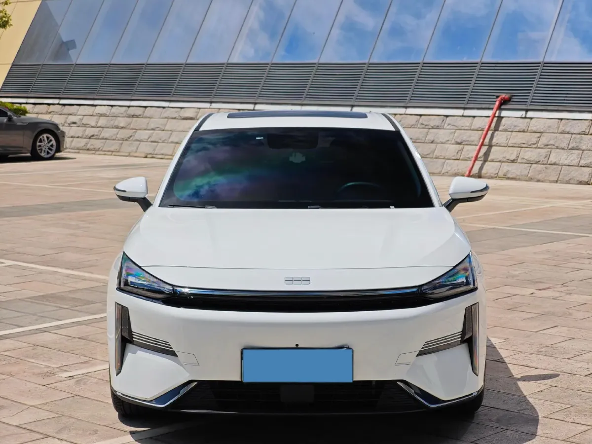 2023 Geely Galaxy L6 1.5T 163HP L4 3DHT PHEV,autocango,china used car exporter,china ev exporter,chinese used car exporter,chinese used ev exporter