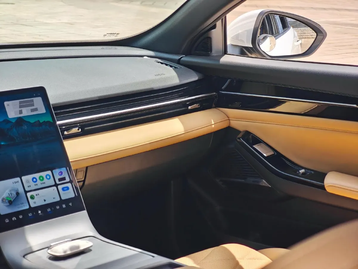 2023 Geely Galaxy L6 1.5T 163HP L4 3DHT PHEV,autocango,china used car exporter,china ev exporter,chinese used car exporter,chinese used ev exporter