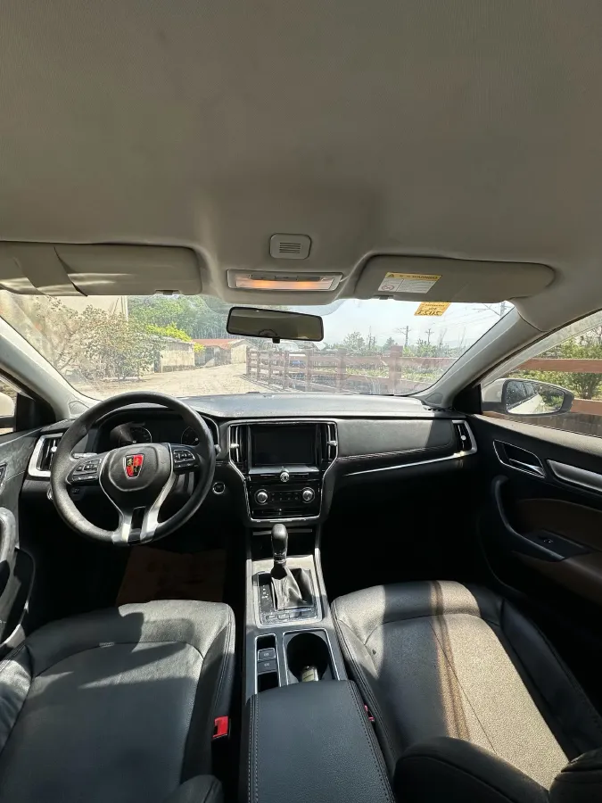 2020 Roewe i6 1.6L 125HP L4 CVT,autocango,china used car exporter,china ev exporter,chinese used car exporter,chinese used ev exporter