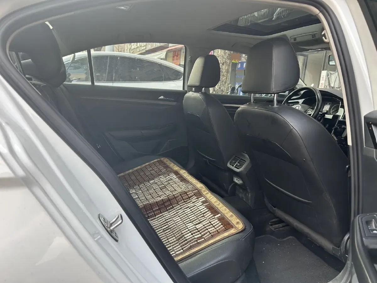 2021 Volkswagen Bora 1.2T 116HP L4 7DCT,autocango,china used car exporter,china ev exporter,chinese used car exporter,chinese used ev exporter