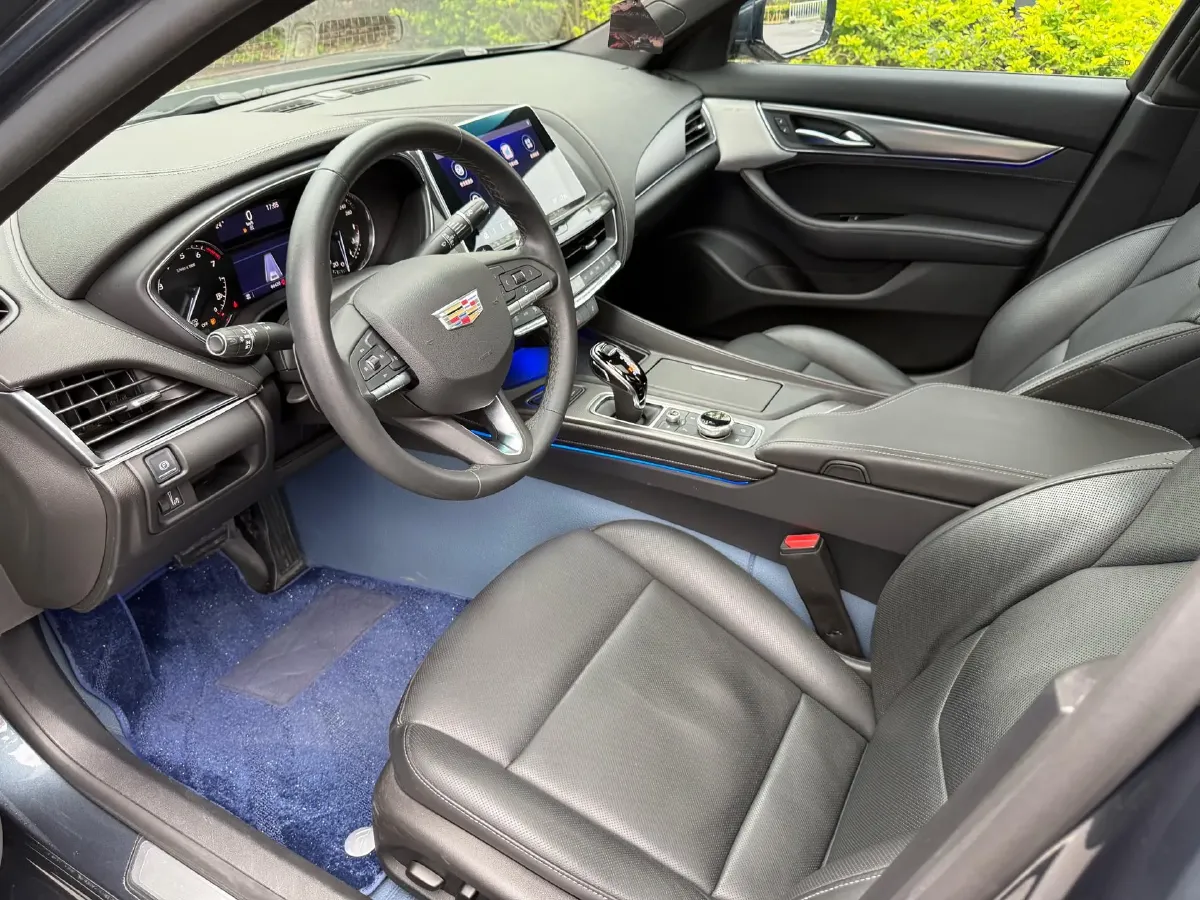 2021 Cadillac CT5 2.0T 237HP L4 10AT,autocango,china used car exporter,china ev exporter,chinese used car exporter,chinese used ev exporter