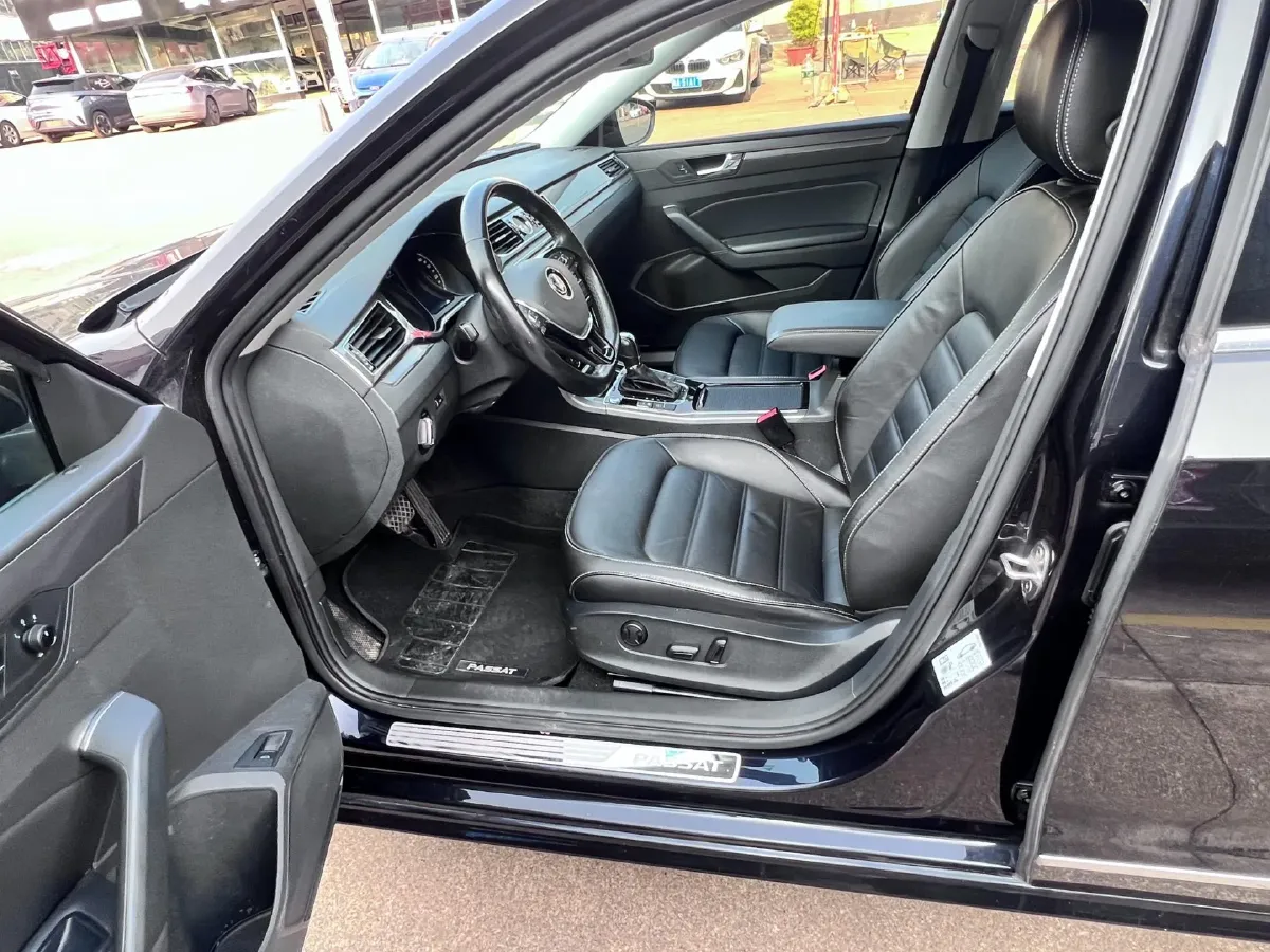 2017 Volkswagen Passat 1.4T 150HP L4 7DCT,autocango,china used car exporter,china ev exporter,chinese used car exporter,chinese used ev exporter