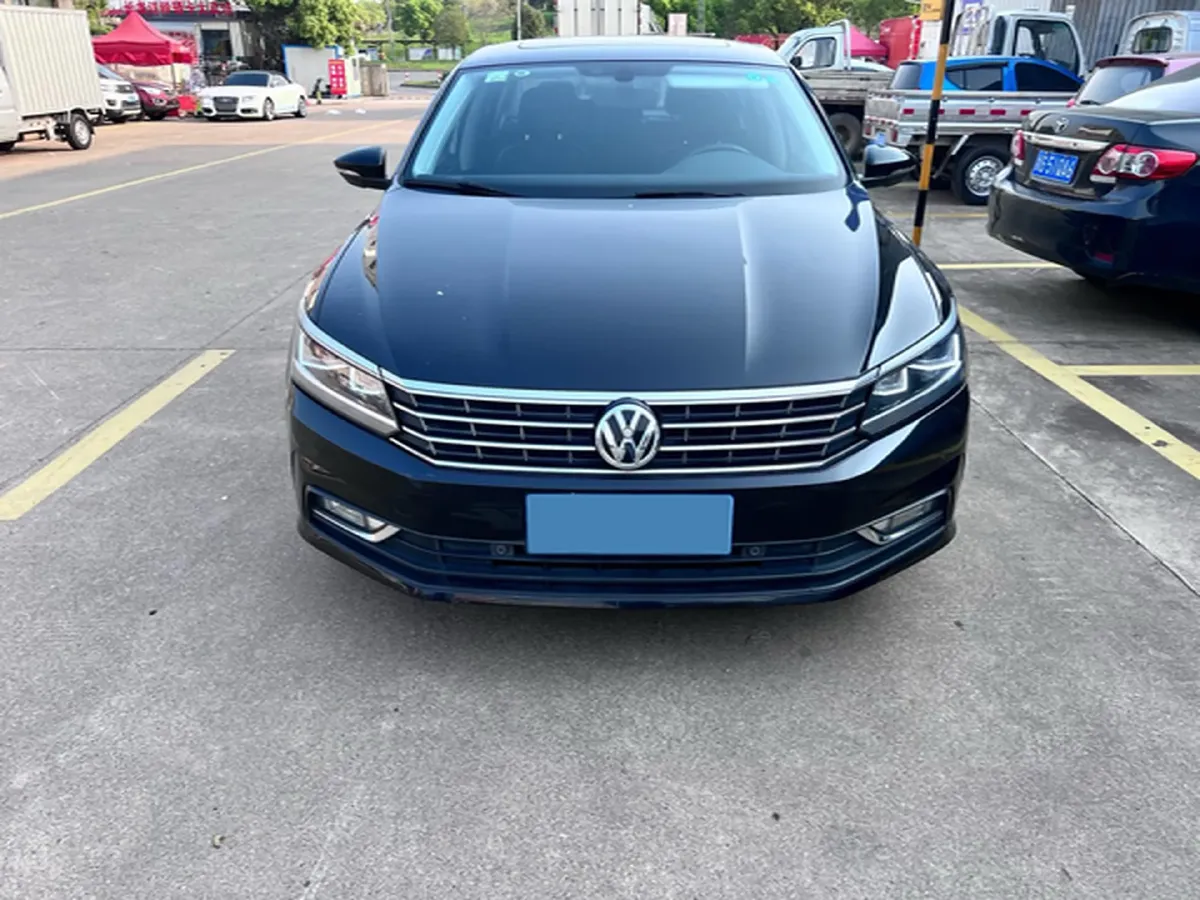 2017 Volkswagen Passat 1.4T 150HP L4 7DCT,autocango,china used car exporter,china ev exporter,chinese used car exporter,chinese used ev exporter
