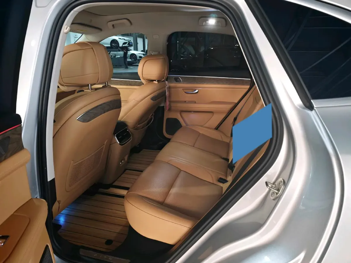 2022 JMC YuHu 7 2.0T 141HP L4 8AT,autocango,china used car exporter,china ev exporter,chinese used car exporter,chinese used ev exporter