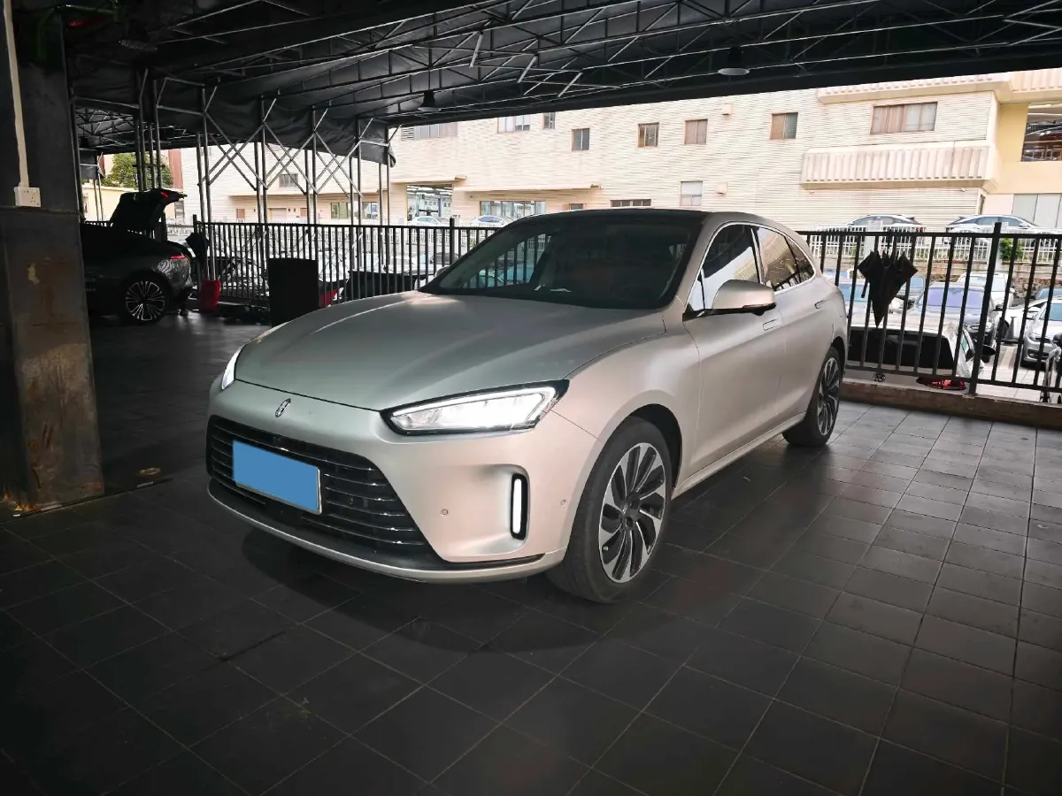 2022 JMC YuHu 7 2.0T 141HP L4 8AT,autocango,china used car exporter,china ev exporter,chinese used car exporter,chinese used ev exporter