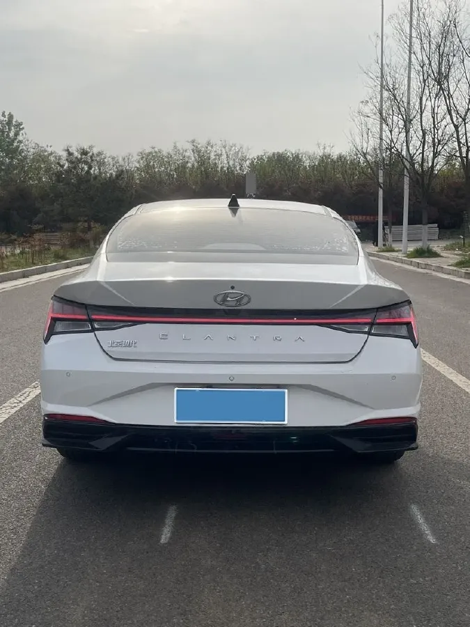 2021 Hyundai Elantra 1.5L 115HP L4 CVT,autocango,china used car exporter,china ev exporter,chinese used car exporter,chinese used ev exporter