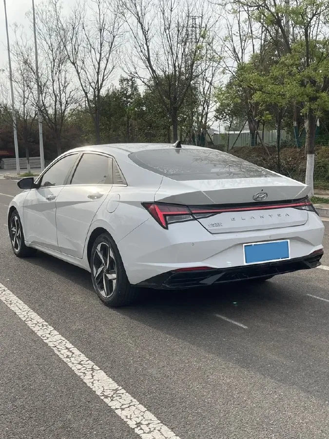 2021 Hyundai Elantra 1.5L 115HP L4 CVT,autocango,china used car exporter,china ev exporter,chinese used car exporter,chinese used ev exporter