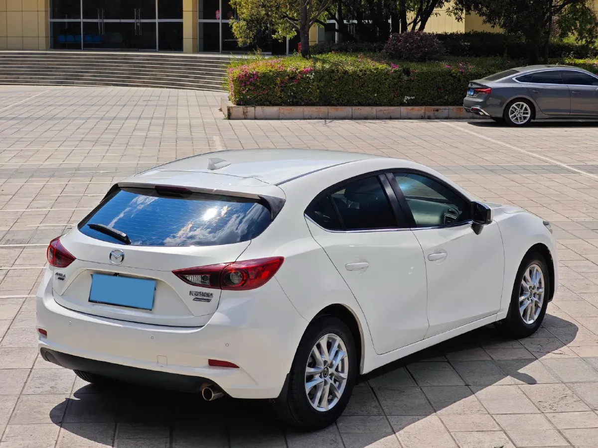 2019 Mazda 3 Axela 1.5L 117HP L4 6AT,autocango,china used car exporter,china ev exporter,chinese used car exporter,chinese used ev exporter