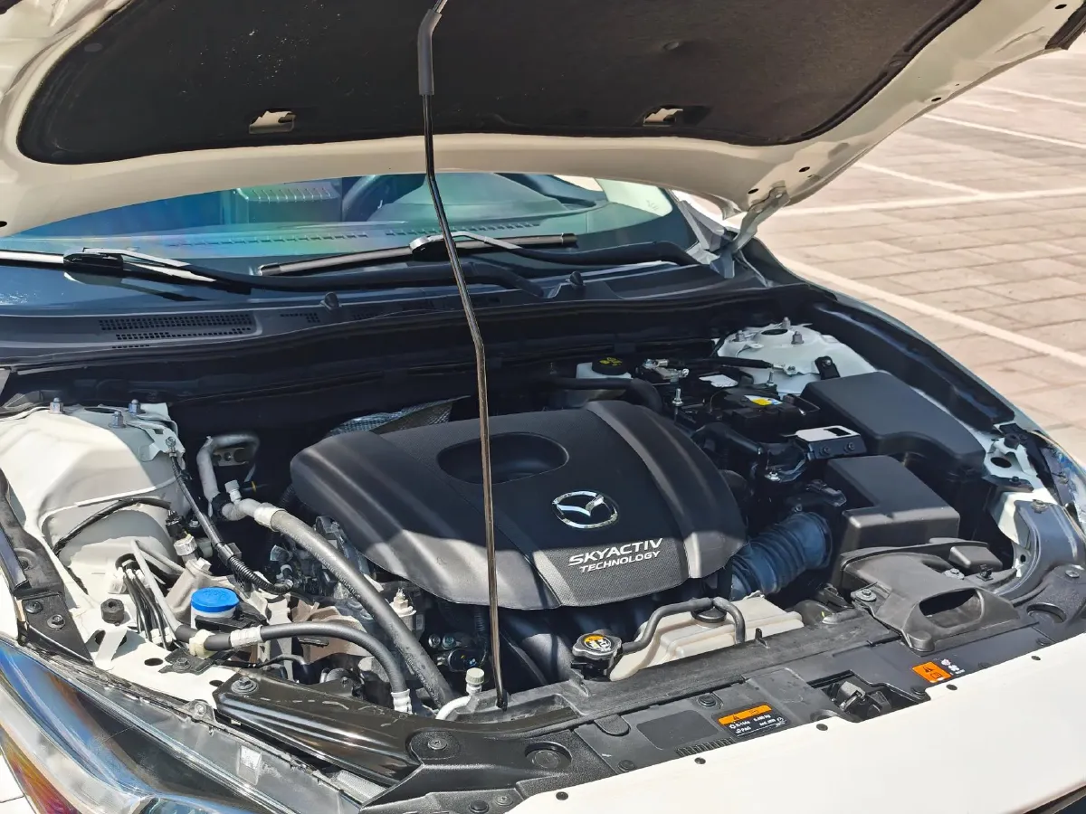 2019 Mazda 3 Axela 1.5L 117HP L4 6AT,autocango,china used car exporter,china ev exporter,chinese used car exporter,chinese used ev exporter