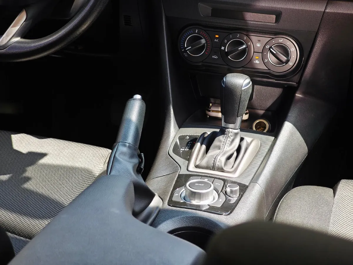 2019 Mazda 3 Axela 1.5L 117HP L4 6AT,autocango,china used car exporter,china ev exporter,chinese used car exporter,chinese used ev exporter