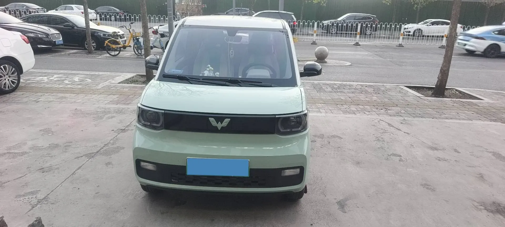 2021 WuLing HongGuang MINI EV BEV 13.9KWH,autocango,china used car exporter,china ev exporter,chinese used car exporter,chinese used ev exporter