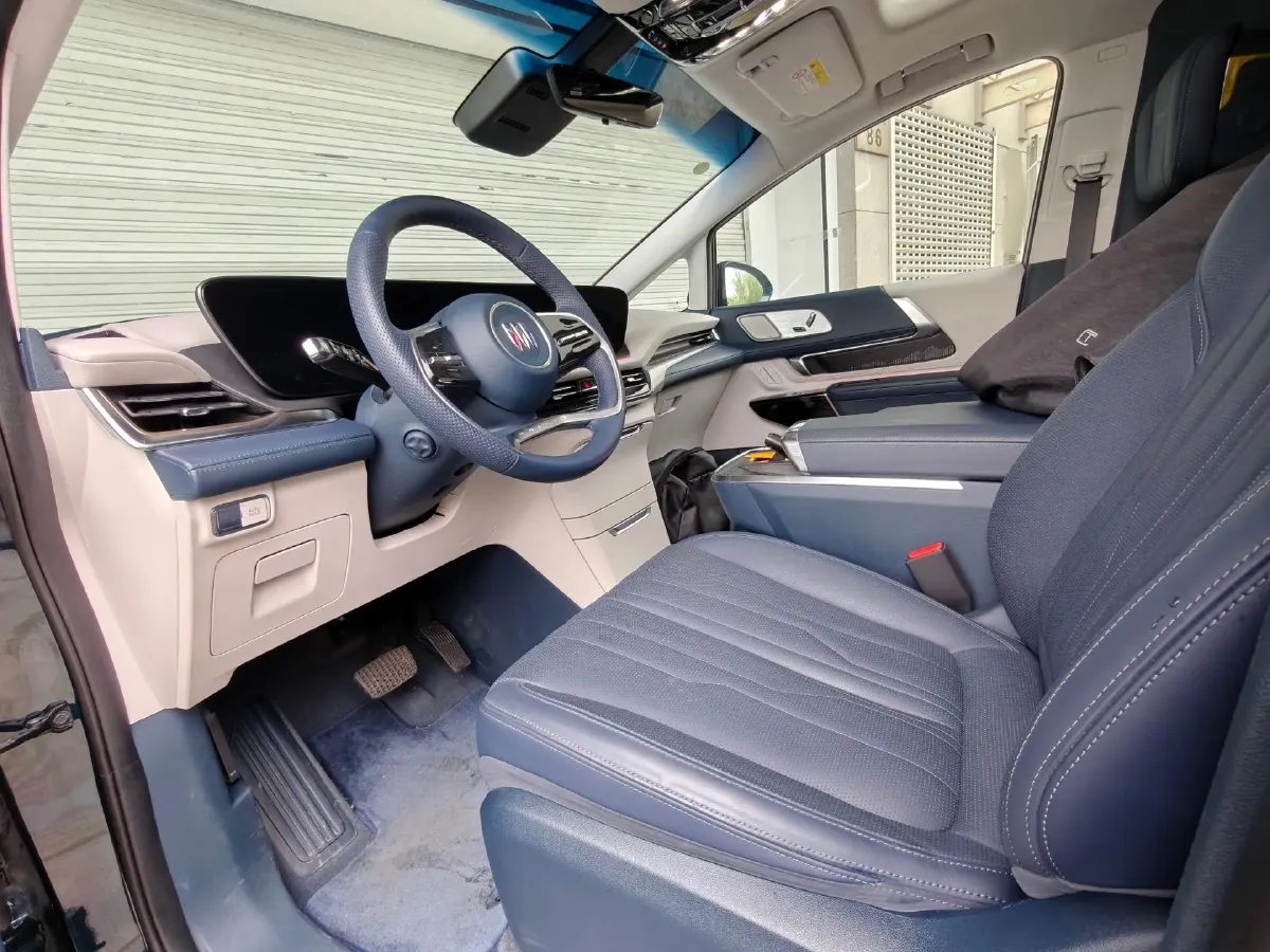 2025 Buick Century 2.0T 237HP L4 9AT,autocango,china used car exporter,china ev exporter,chinese used car exporter,chinese used ev exporter