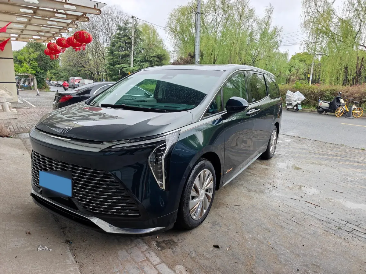 2025 Buick Century 2.0T 237HP L4 9AT,autocango,china used car exporter,china ev exporter,chinese used car exporter,chinese used ev exporter