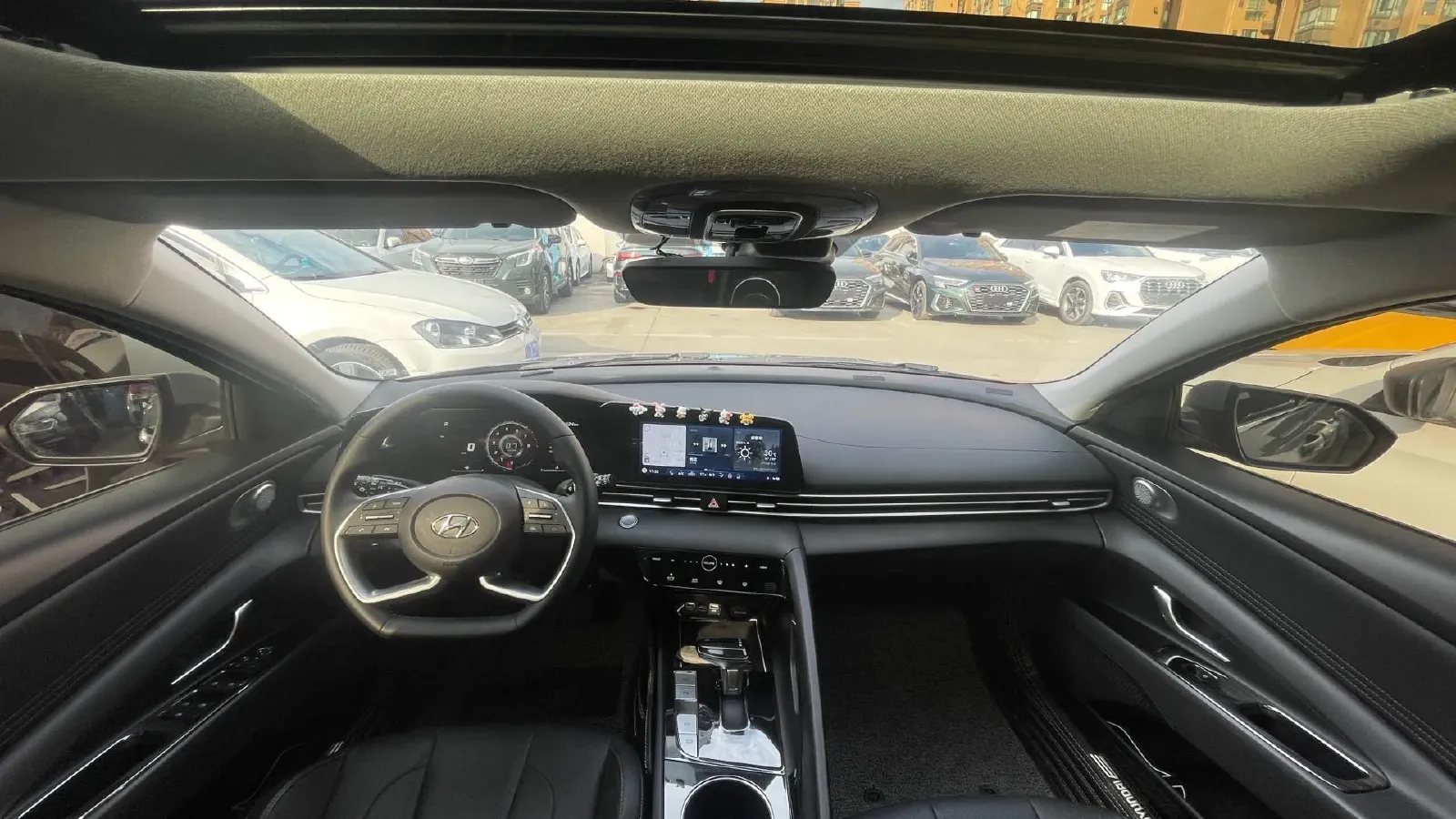 2022 Hyundai Elantra 1.5L 115HP L4 CVT,autocango,china used car exporter,china ev exporter,chinese used car exporter,chinese used ev exporter