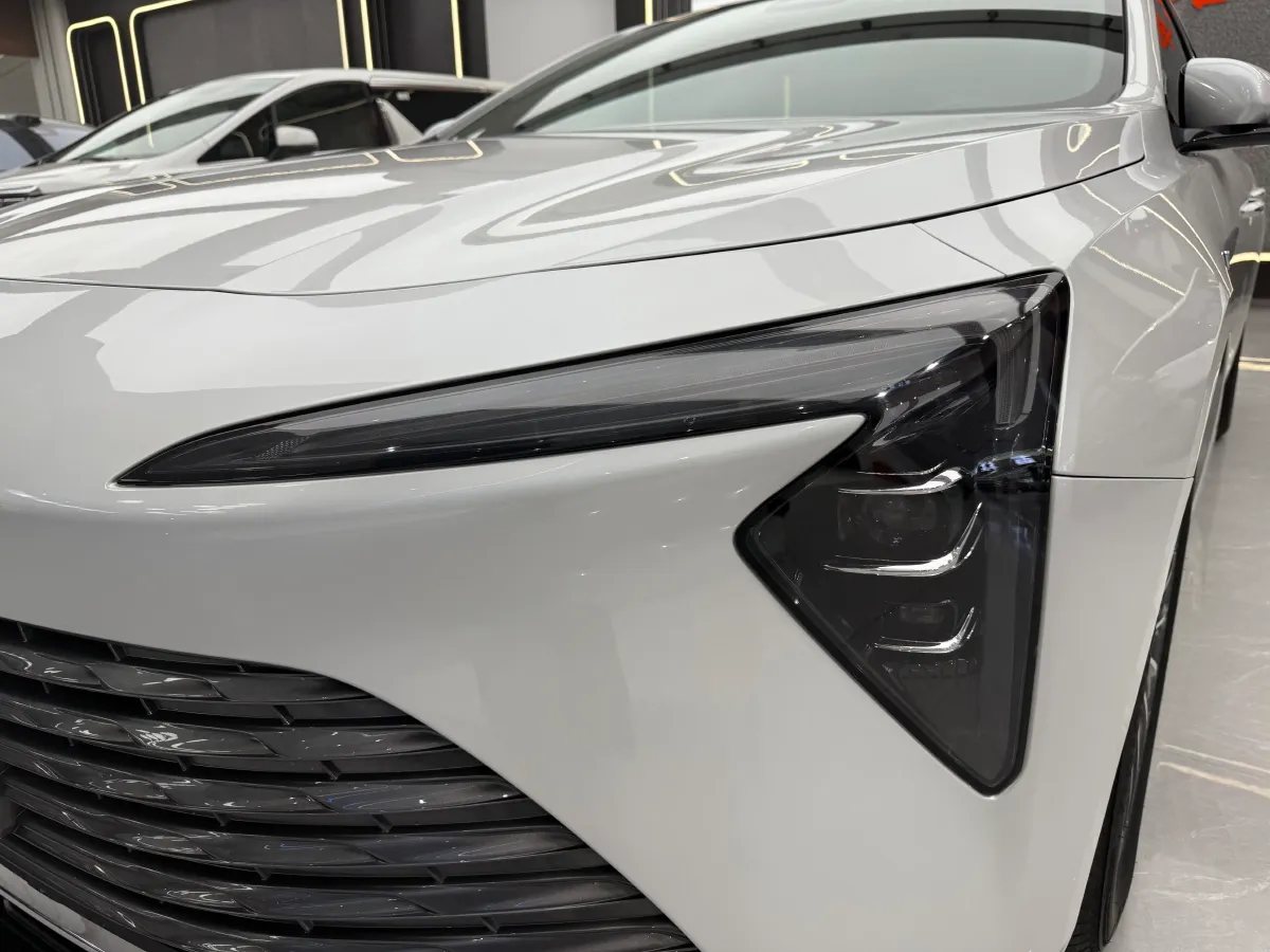 2024 Buick Larcosse 2.0T 237HP L4 9AT,autocango,china used car exporter,china ev exporter,chinese used car exporter,chinese used ev exporter