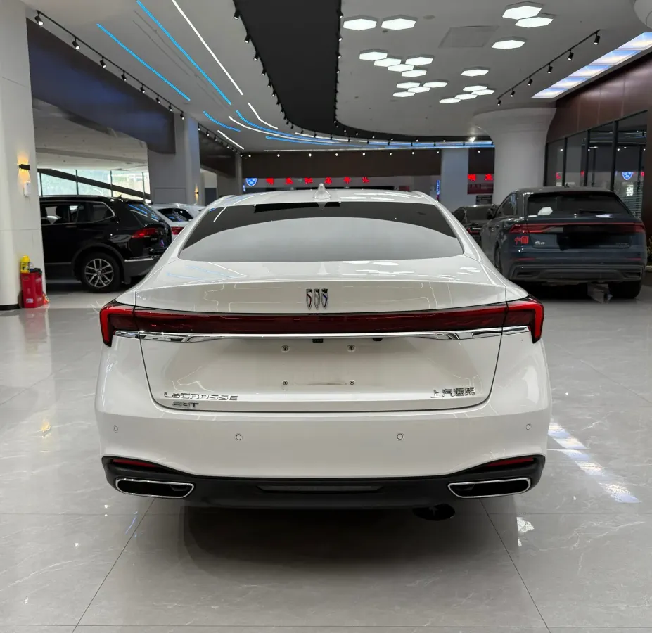 2024 Buick Larcosse 2.0T 237HP L4 9AT,autocango,china used car exporter,china ev exporter,chinese used car exporter,chinese used ev exporter