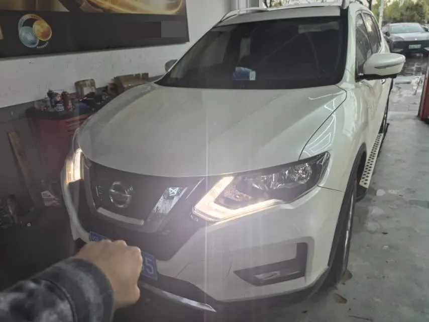 2020 Nissan X-Trail 2.0L 154HP L4 CVT,autocango,china used car exporter,china ev exporter,chinese used car exporter,chinese used ev exporter