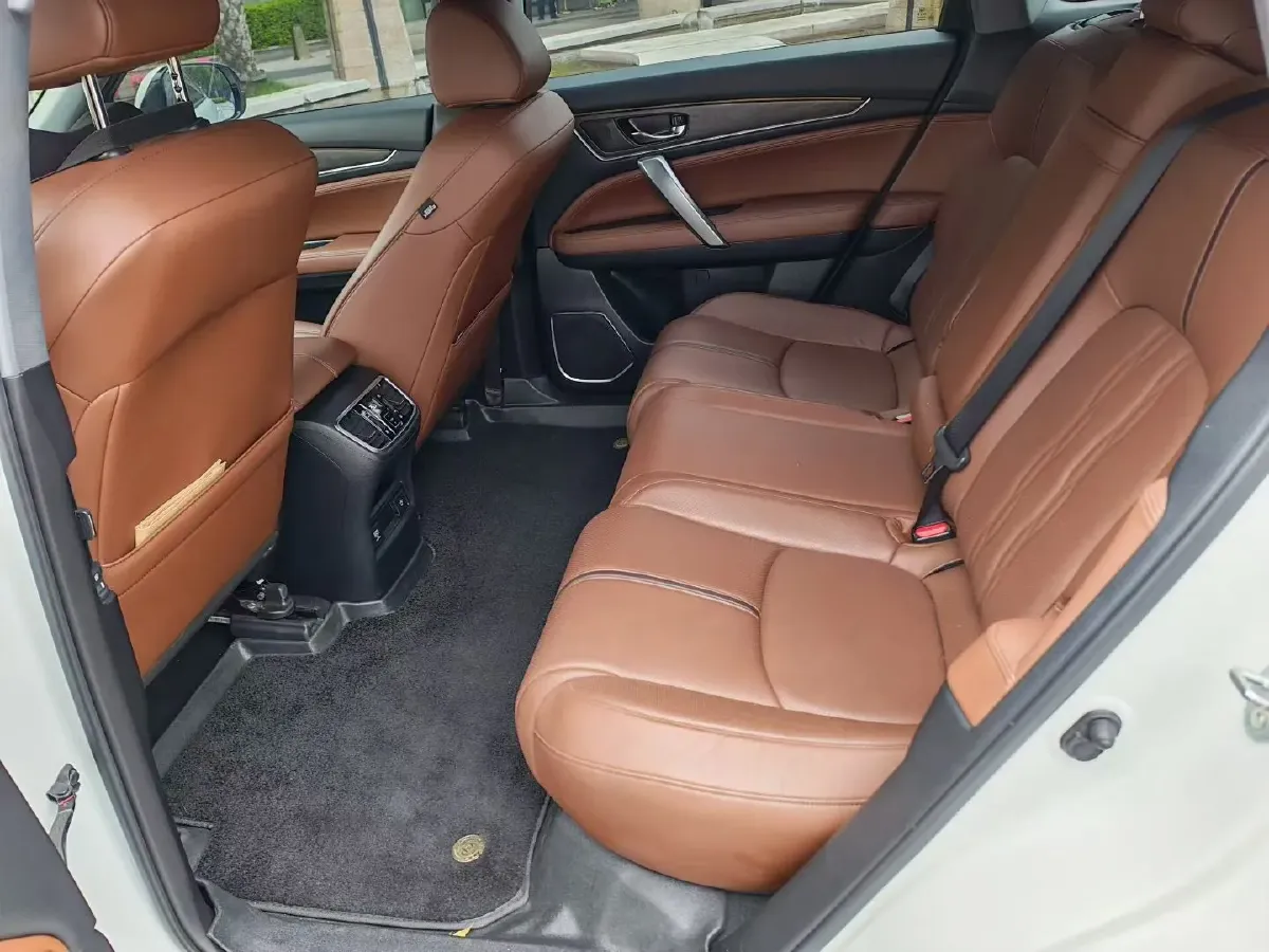 2020 Honda UR-V 2.0T 272HP L4 9AT,autocango,china used car exporter,china ev exporter,chinese used car exporter,chinese used ev exporter