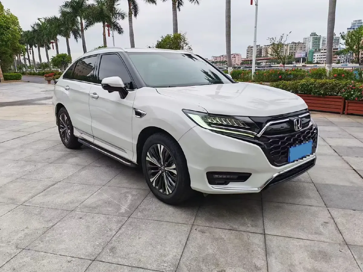 2020 Honda UR-V 2.0T 272HP L4 9AT,autocango,china used car exporter,china ev exporter,chinese used car exporter,chinese used ev exporter