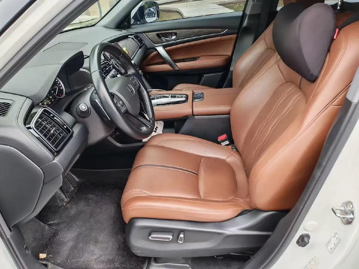 2020 Honda UR-V 2.0T 272HP L4 9AT,autocango,china used car exporter,china ev exporter,chinese used car exporter,chinese used ev exporter