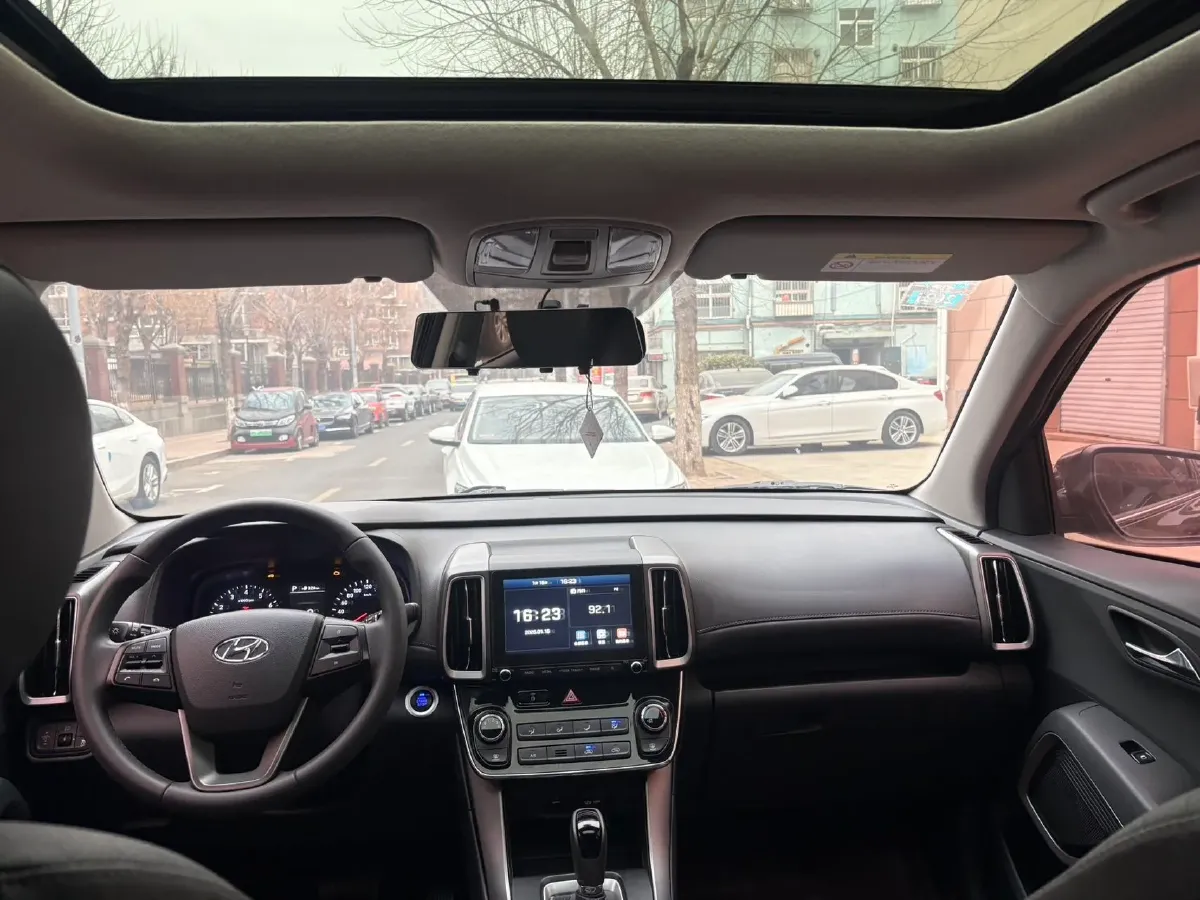 2019 Hyundai ix35 2.0L 160HP L4 6AT,autocango,china used car exporter,china ev exporter,chinese used car exporter,chinese used ev exporter