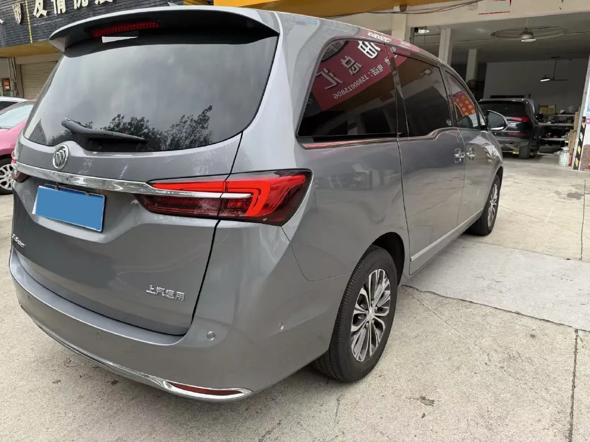 2021 Buick GL8 2.0T 237HP L4 9AT,autocango,china used car exporter,china ev exporter,chinese used car exporter,chinese used ev exporter