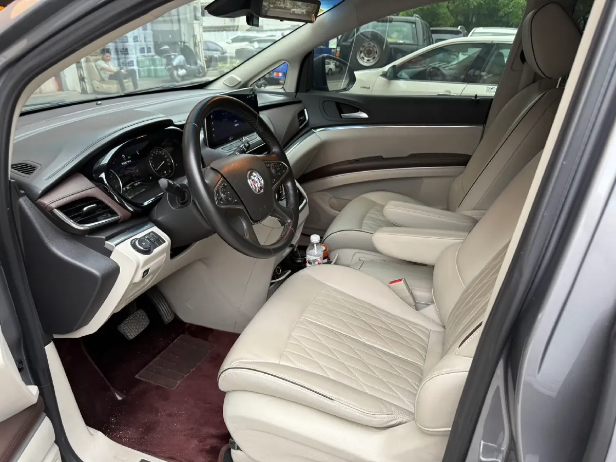2021 Buick GL8 2.0T 237HP L4 9AT,autocango,china used car exporter,china ev exporter,chinese used car exporter,chinese used ev exporter